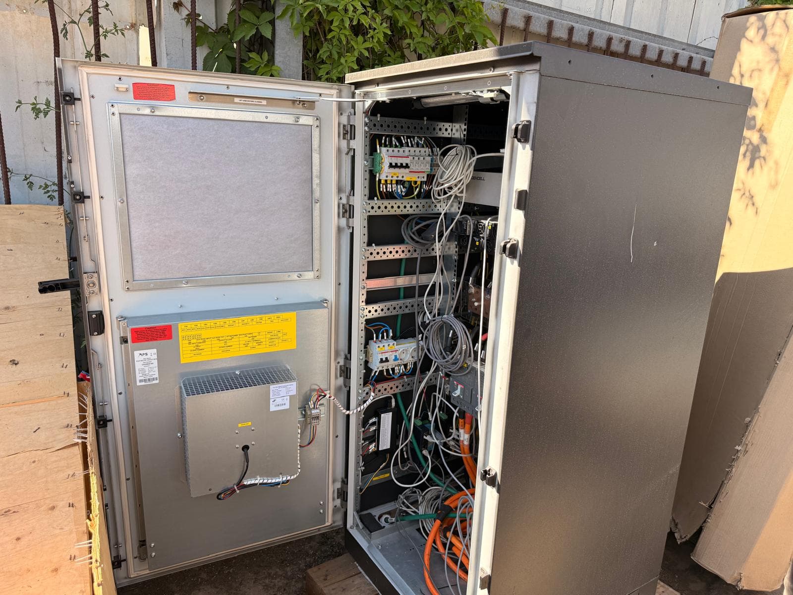 מערכת אל-פסק תעשייתית תלת-פאזית Delta NT-60K, 60kVA – חדשה/כחדשה